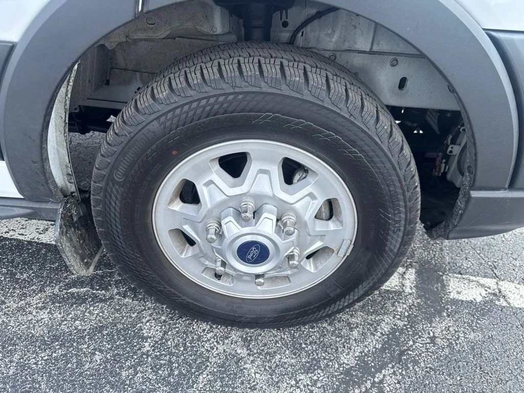 Used 2025 White Ford Base image 38