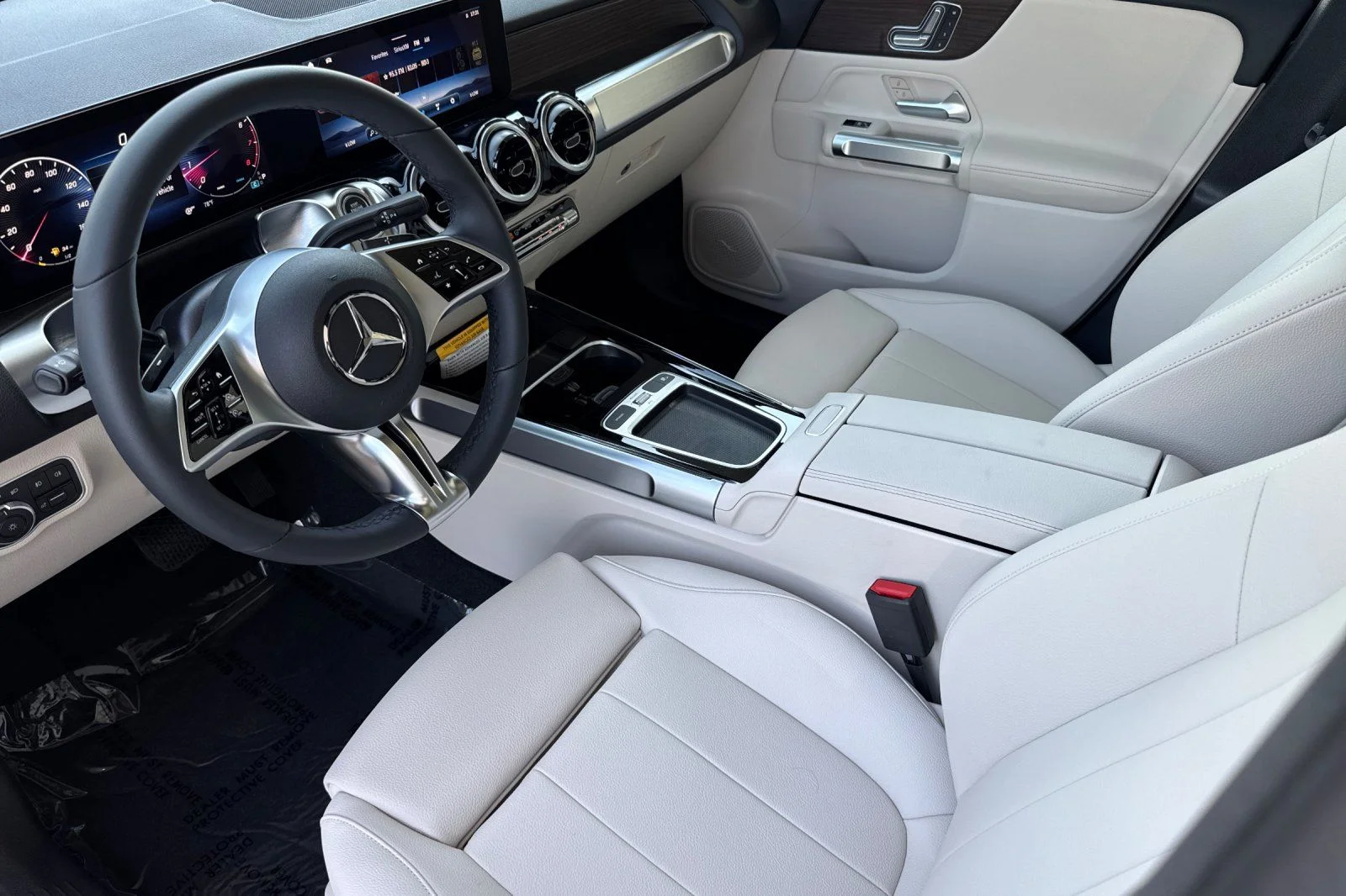 New 2026 Black Mercedes-Benz GLB 250 image 8