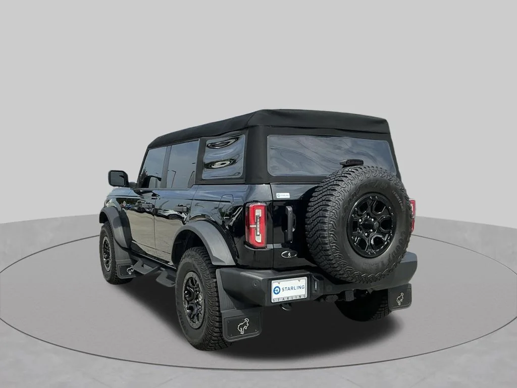 Used 2024 Black Ford Wildtrak image 7