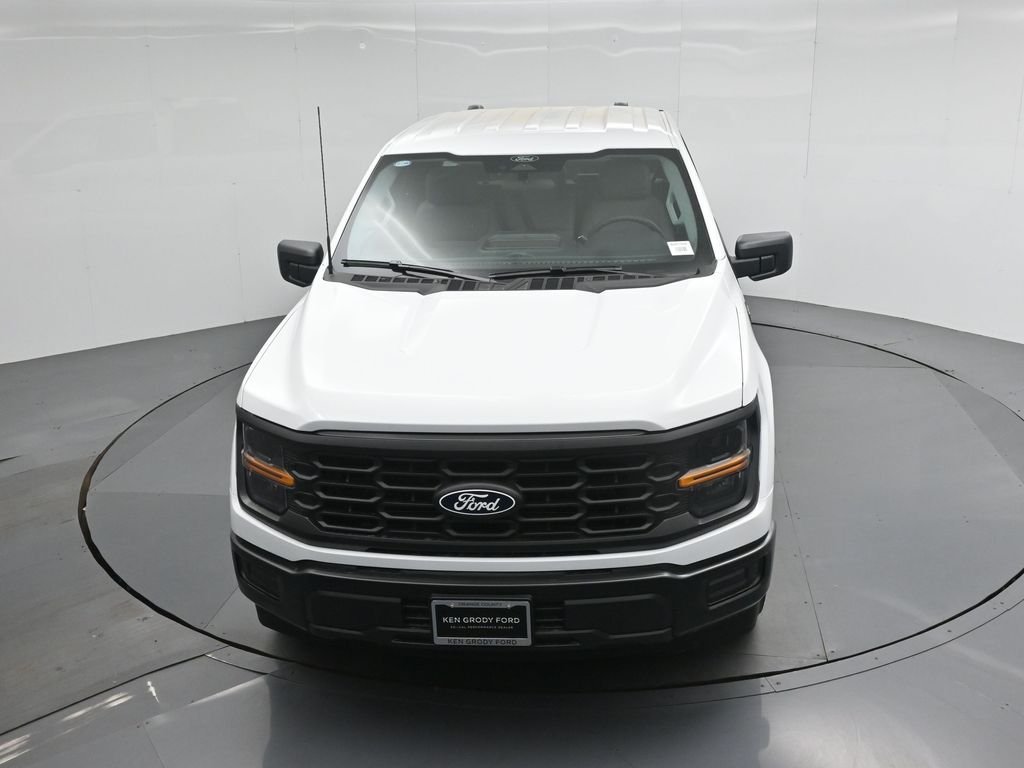 New 2026 Oxford White Ford XL image 30