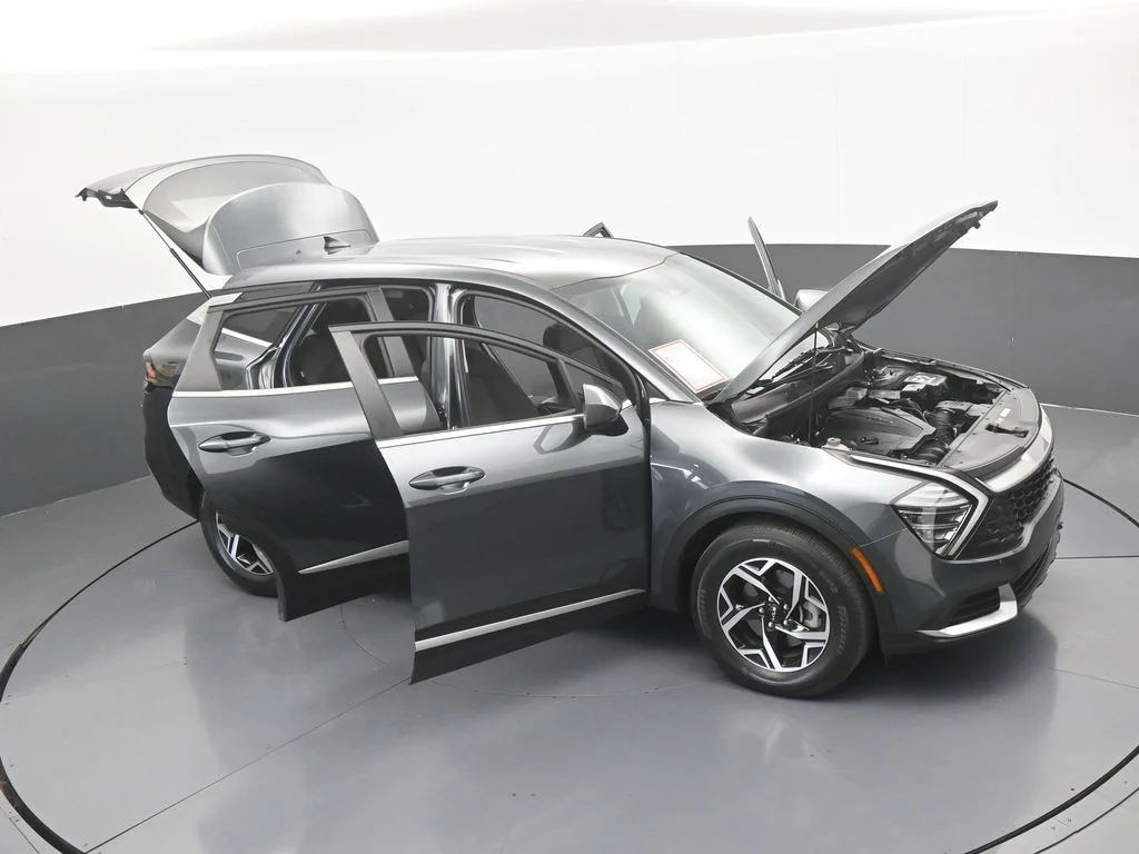 Used 2024 Gravity Gray Kia LX image 63