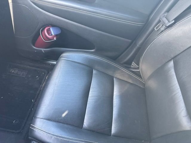 Used 2015 Silver Jeep Limited image 4