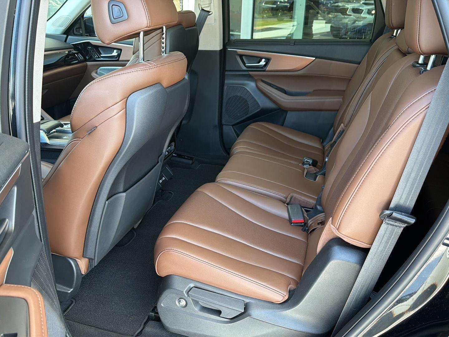 Used 2022 Majestic Black Pearl Acura w/Tech image 10