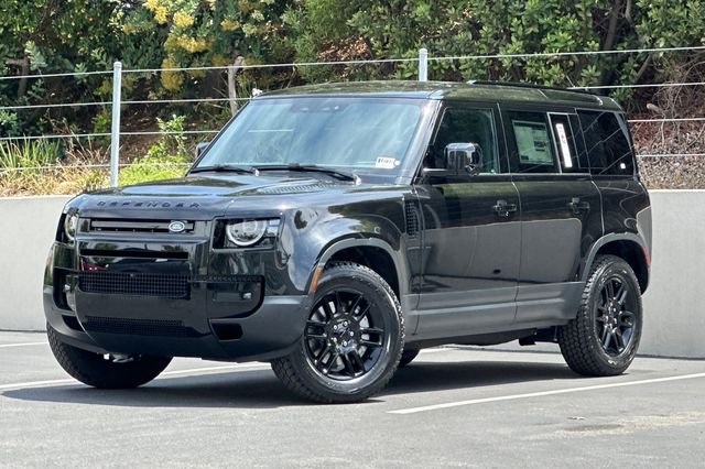 2026 Land Rover Defender 110 S