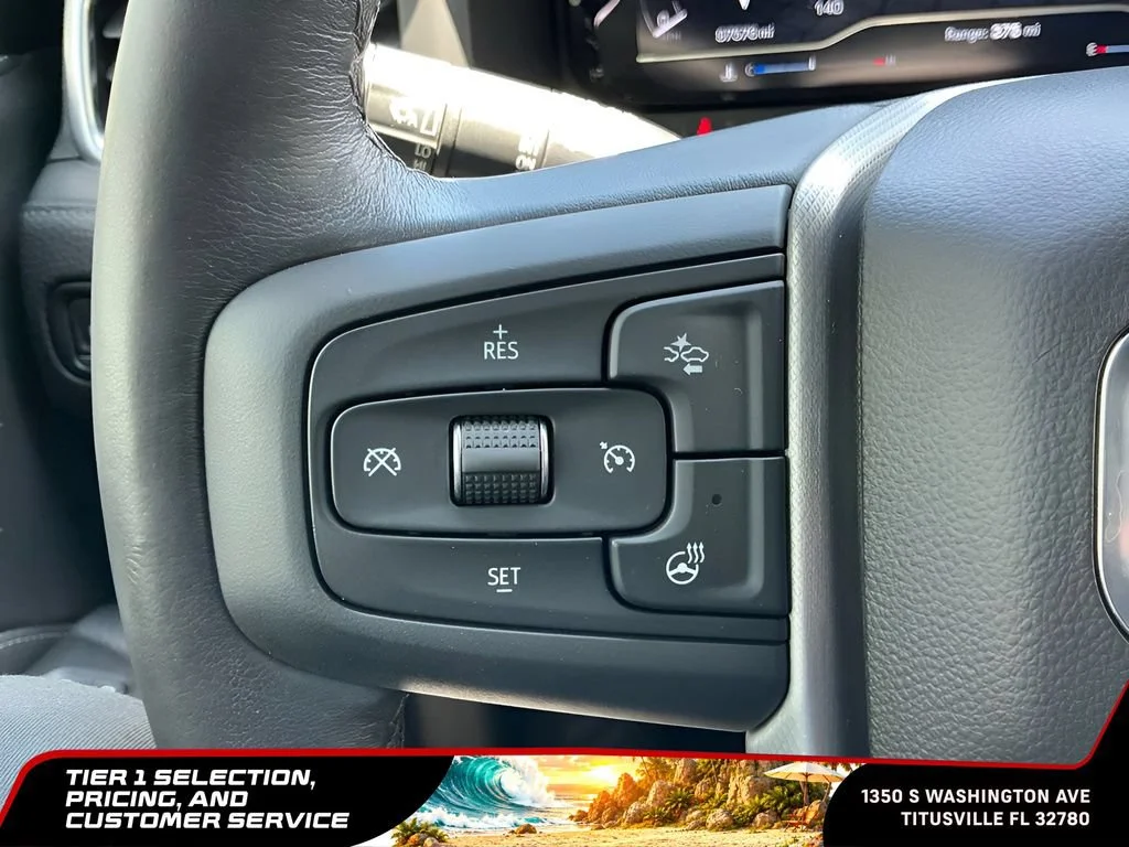 Used 2022 White Frost Tricoat GMC Denali image 36