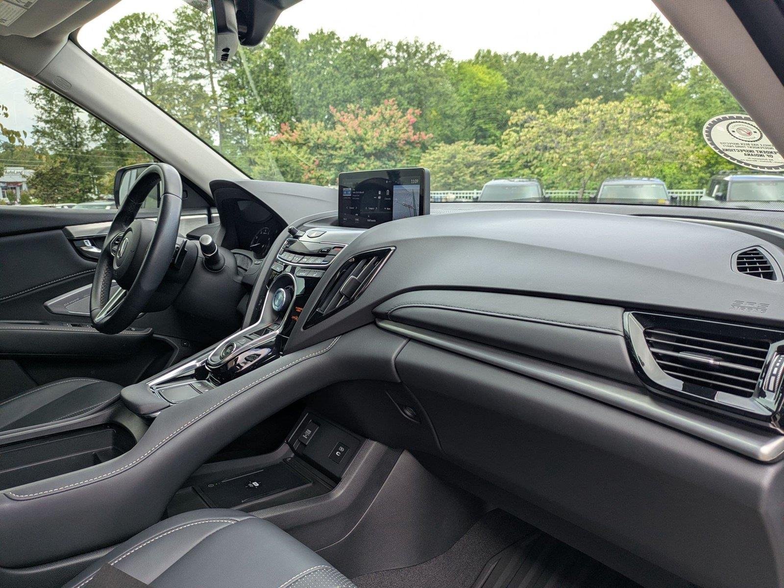 Used 2023 Platinum White Pearl Acura w/Technology Package image 34