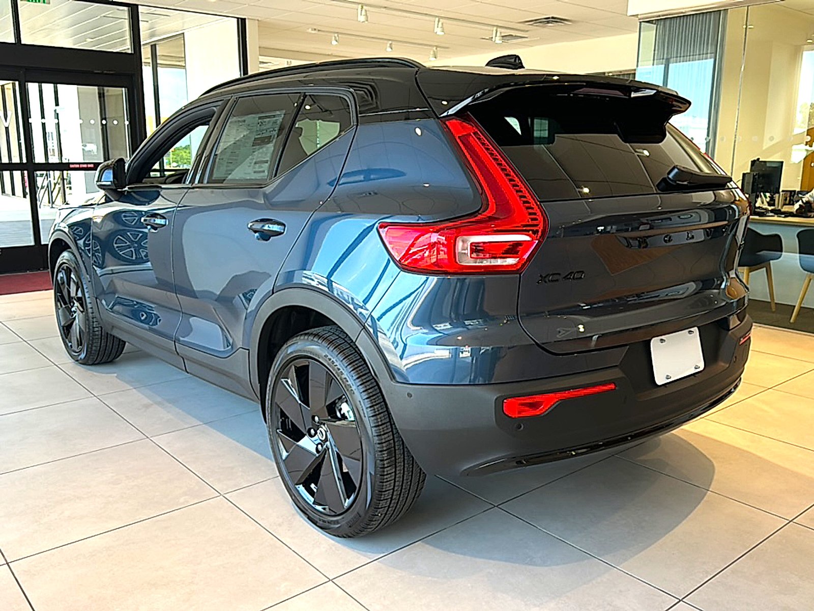 New 2026 Denim Blue Volvo Ultra image 5