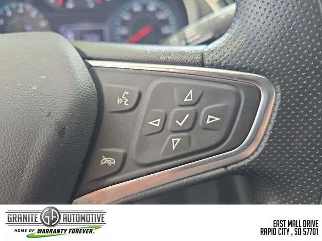 Used 2025 Gray Chevrolet LT image 32