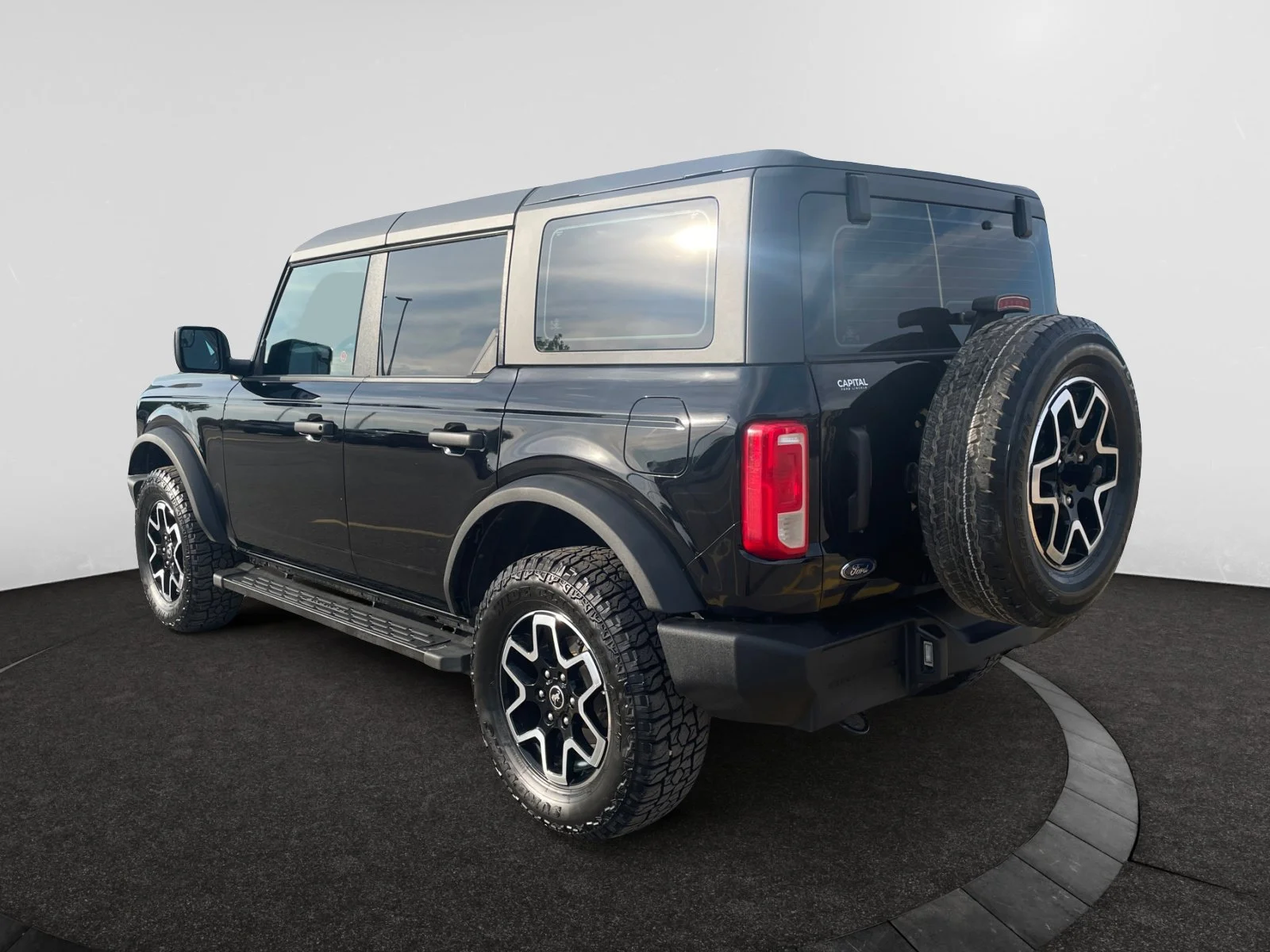 Used 2025 BLACK Ford BASE image 3