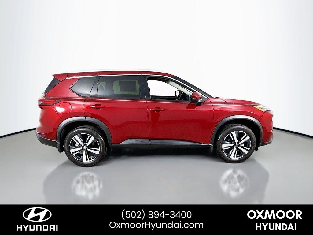 Used 2025 Scarlet Ember Tintcoat Nissan SL image 8