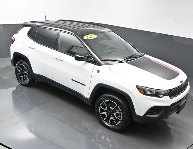 2025 Jeep Compass Trailhawk - Photo 43