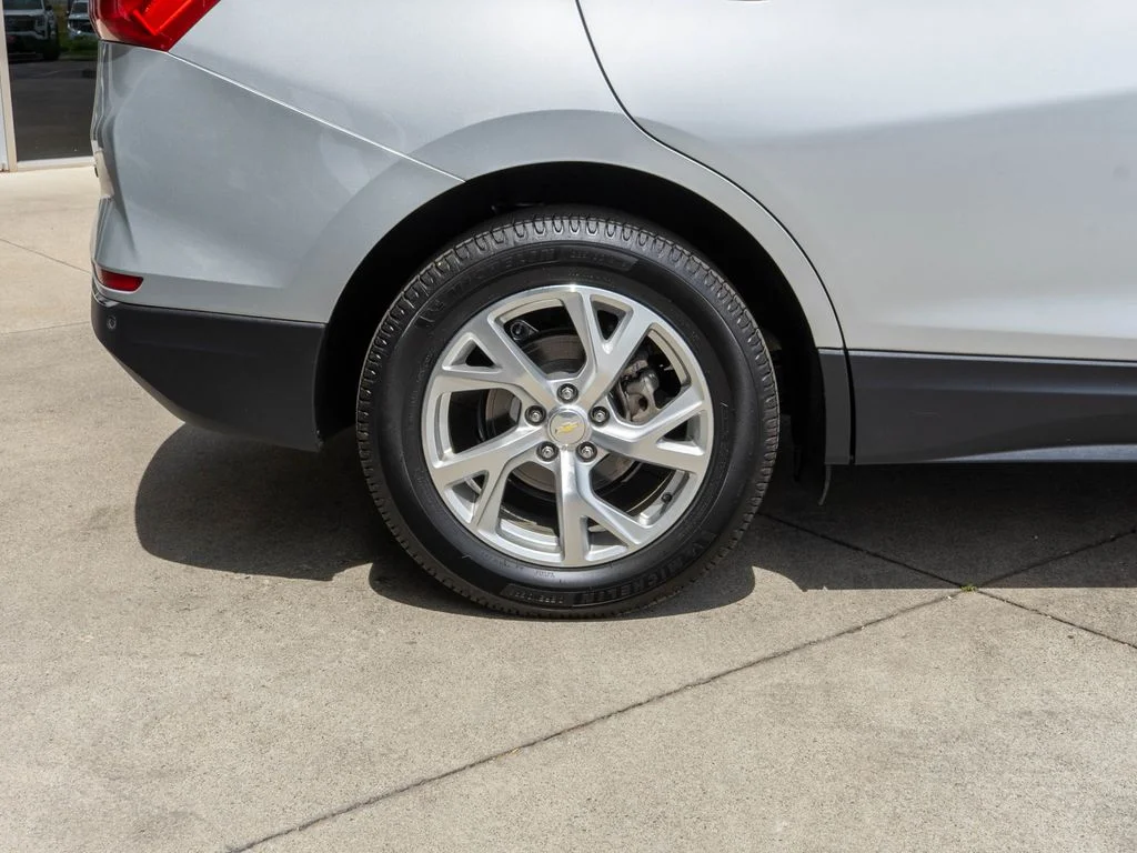 Used 2021 Silver Chevrolet LT image 34