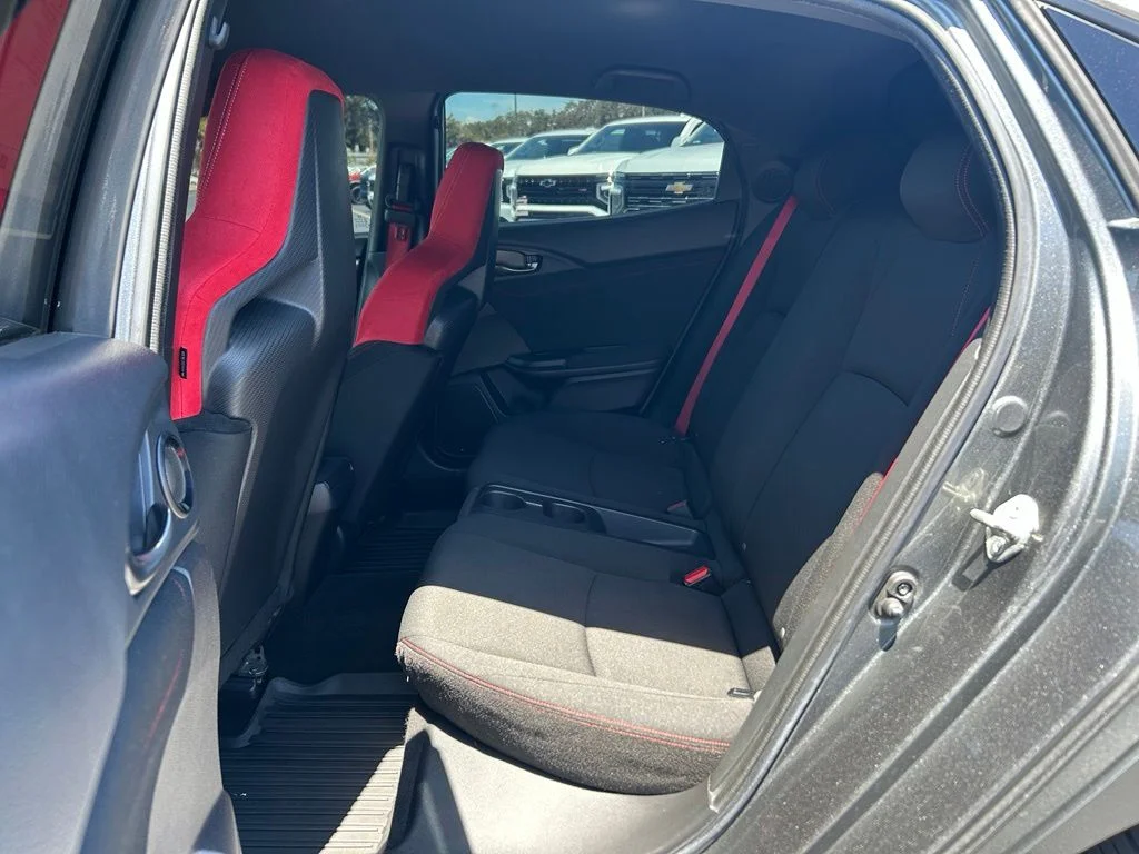 Used 2019  Honda Touring image 12