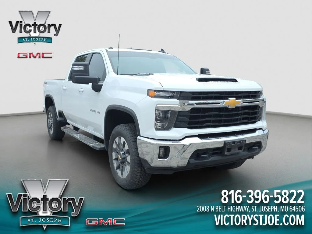 2024 Chevrolet Silverado HD LT 4WD Crew Cab Standard Box's photo