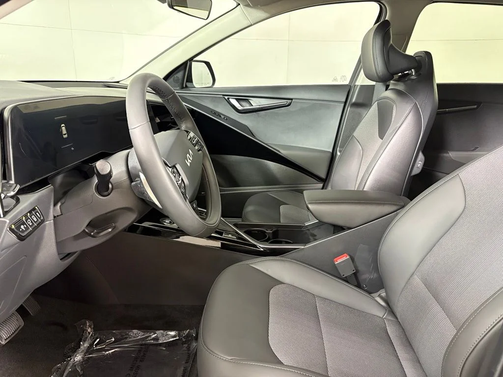New 2026 Cityscape Green Kia EX image 21