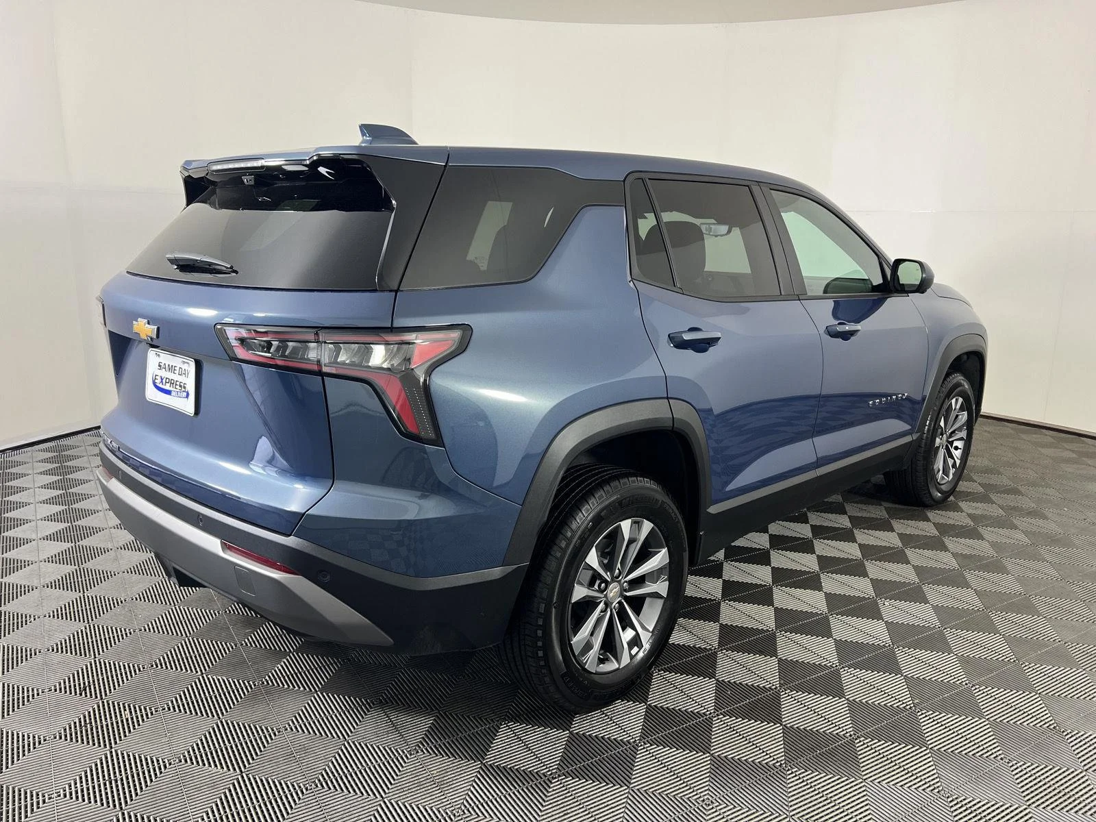Used 2026 Lakeshore Blue Metallic Chevrolet AWD LT image 24