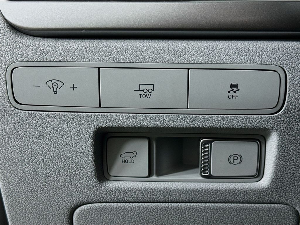 Certified Used 2025 Silver Hyundai SEL image 42