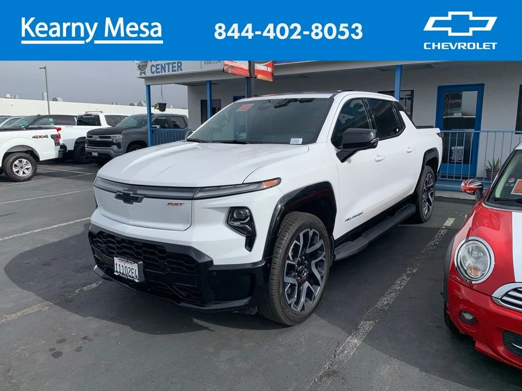 2024 Chevrolet Silverado EV RST's photo