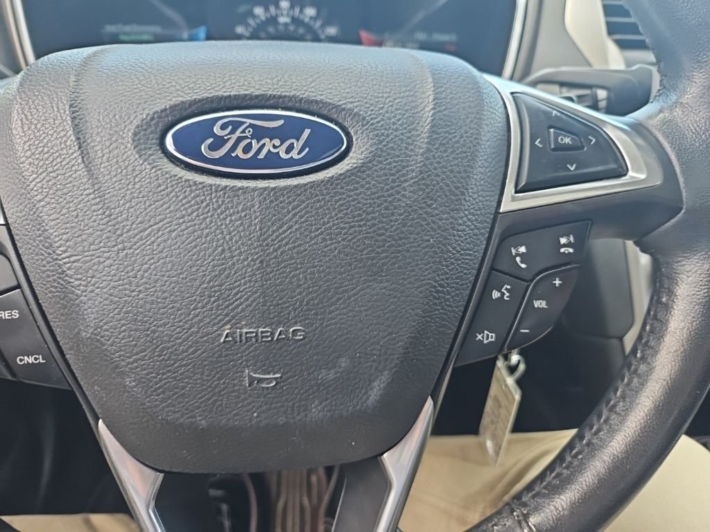 Used 2014  Ford SE image 29