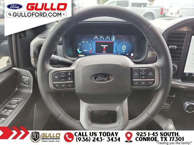 Used 2025 Gray Metallic Ford Lariat image 12