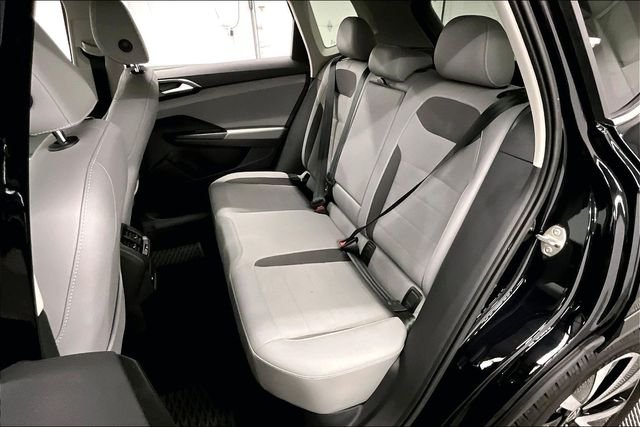 2023 Volkswagen Taos SE - Photo 25
