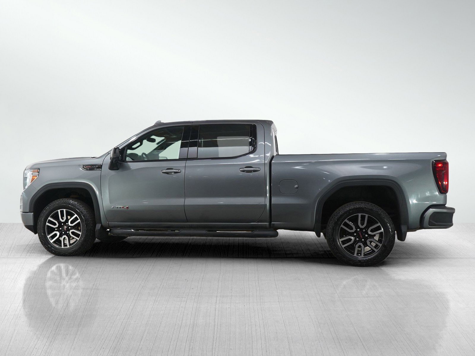 Used 2020 GMC Sierra 1500 AT4 with VIN 1GTP9EELXLZ208438 for sale in Minneapolis, Minnesota