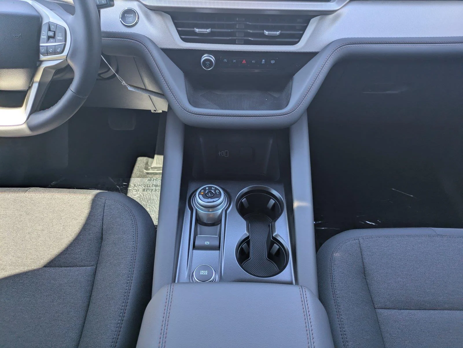 New 2026 Space White Metallic Ford Active image 21