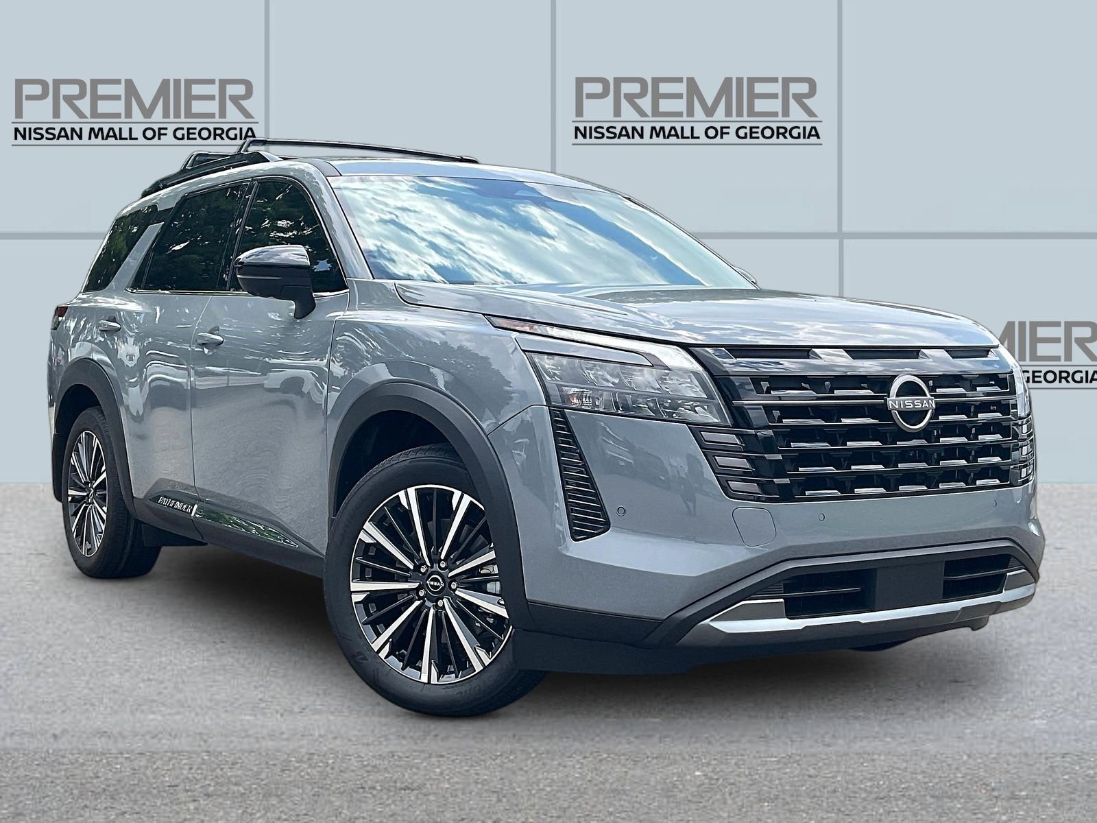 New 2026 Gray Nissan Platinum image 2