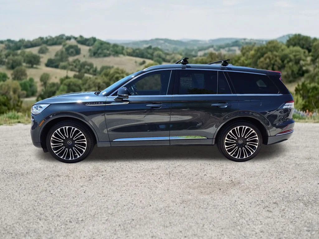 Used 2023 Blue Lincoln Black Label image 5