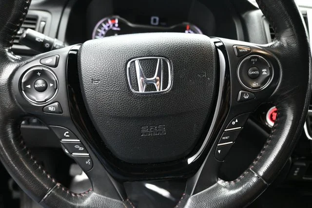 Used 2018  Honda Black Edition image 14