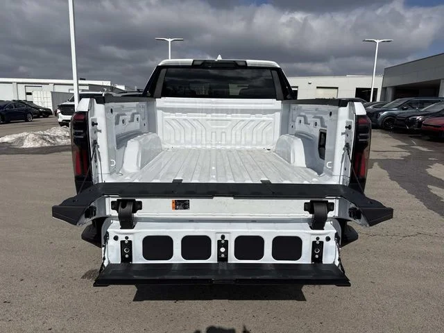 New 2026 White GMC Elevation image 9