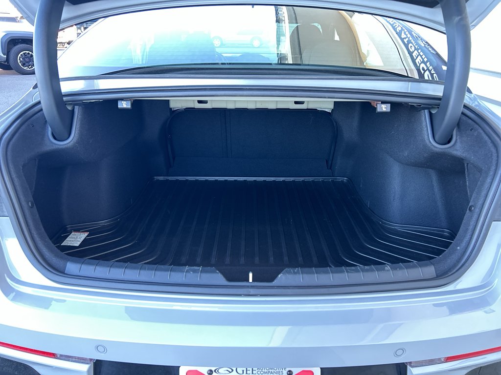 Used 2025 Wolf Gray Kia GT-Line image 14