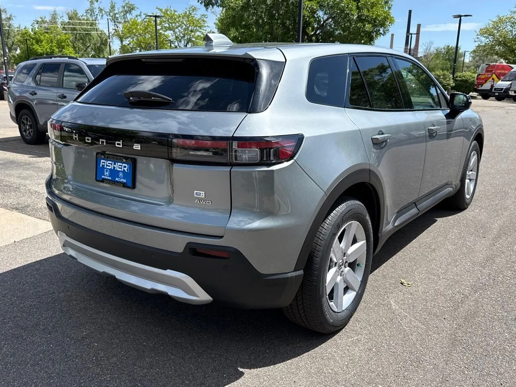 New 2026 Mercury Silver Metallic Honda EX image 5