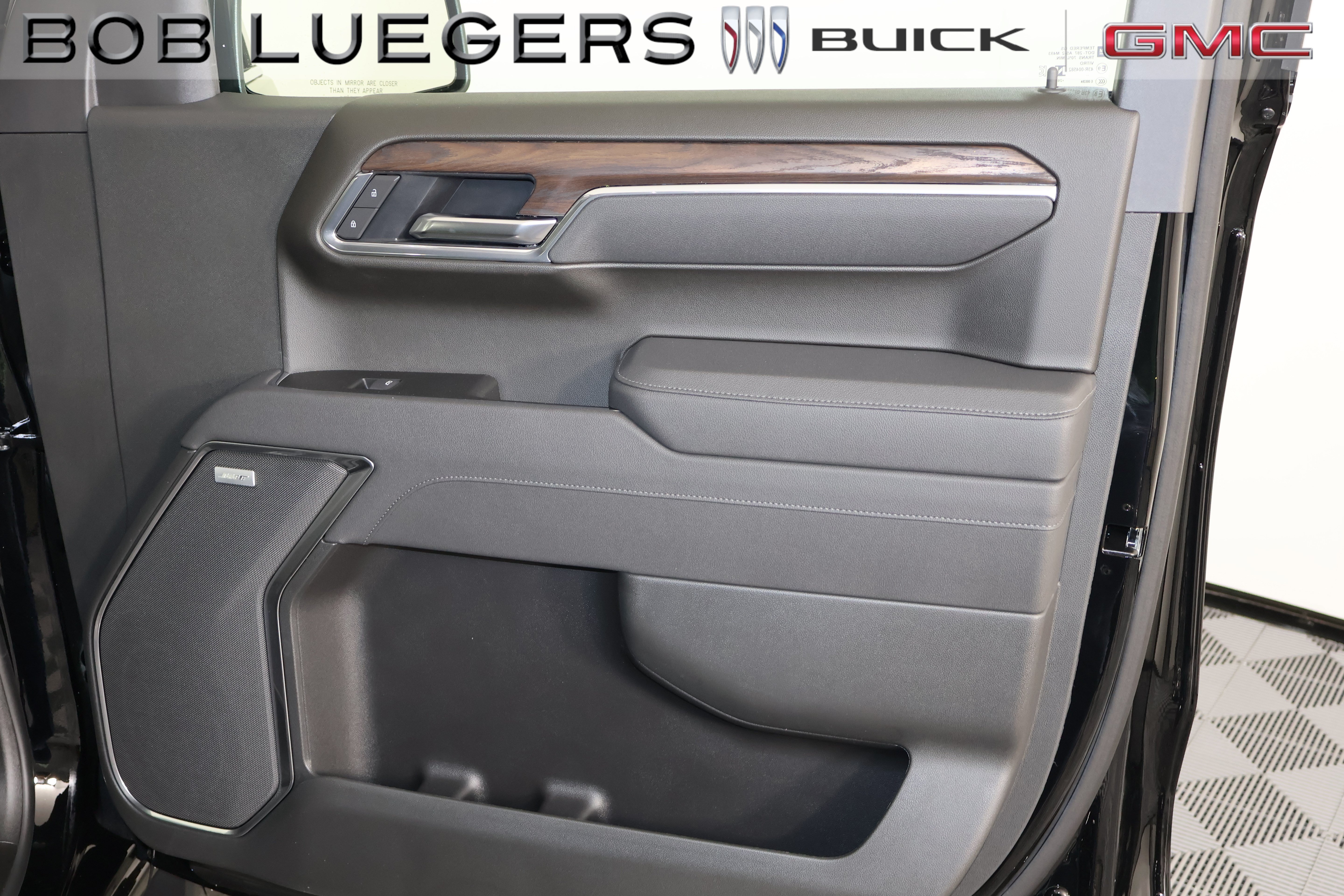 2026 GMC Sierra 1500 SLT - Photo 20