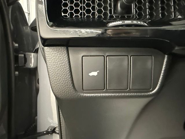New 2027 Urban Gray Pearl Honda EX-L image 32
