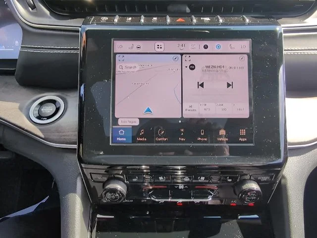 2022 Jeep Grand Cherokee Overland - Photo 26