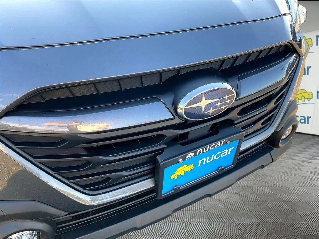 Used 2025 Magnetite Gray Metallic Subaru Premium image 28