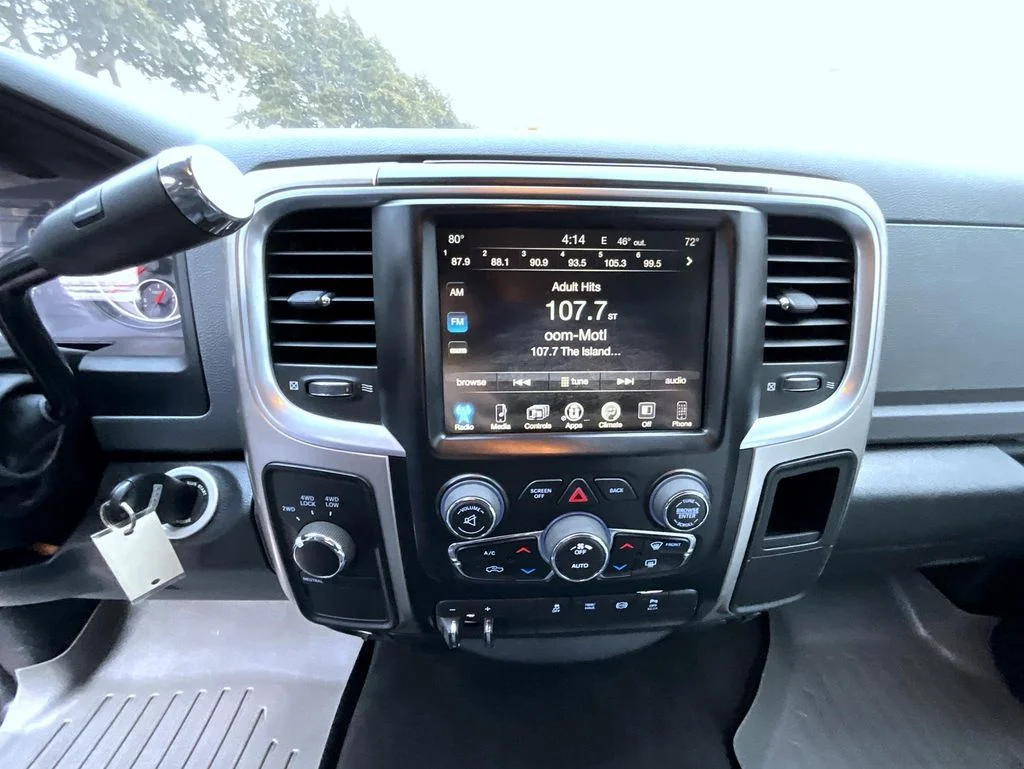 Used 2017 White Ram SLT image 12