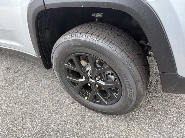 New 2026 Silver Jeep Altitude image 6