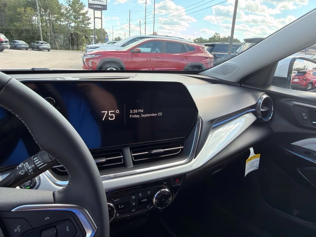 New 2026 Summit White Chevrolet LT image 13