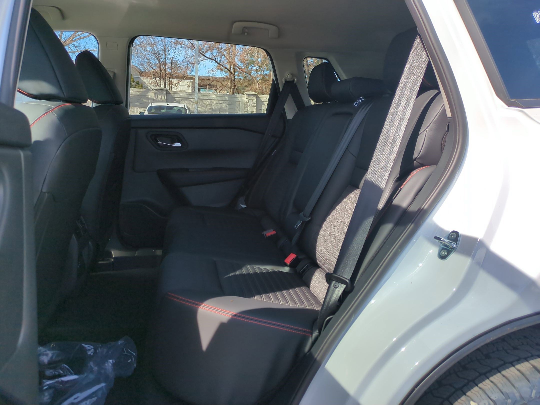 New 2026 Everest White Pearl TriCoat Nissan Rock Creek® image 13