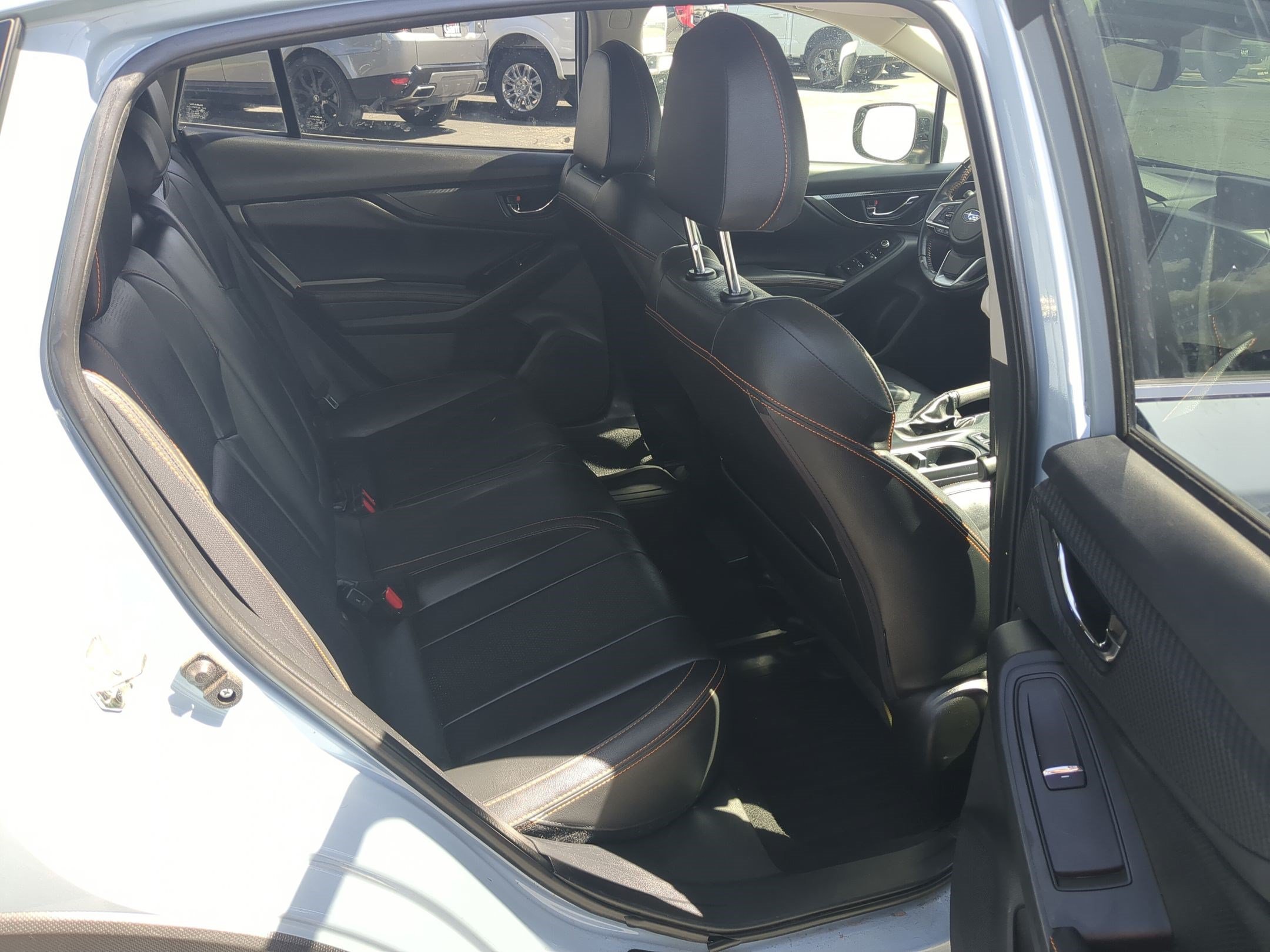 Used 2019 Cool Gray Khaki Subaru Limited image 30