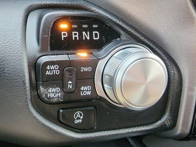 Used 2023 Diamond Black Crystal Pearlcoat Ram Laramie image 4