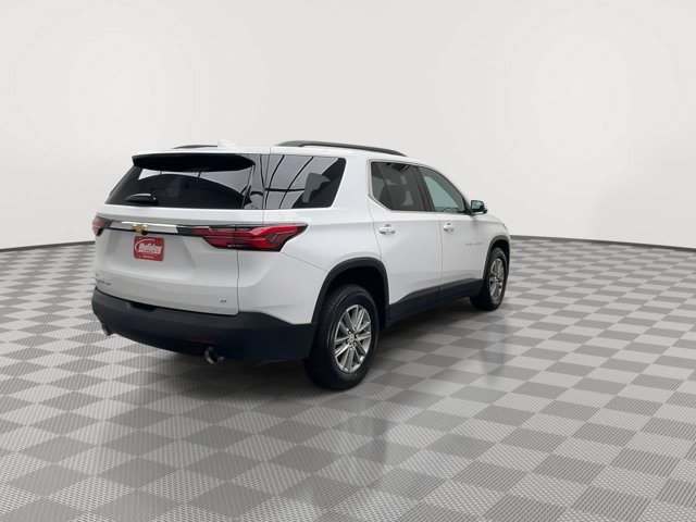 Used 2023 Summit White Chevrolet LT Cloth image 40