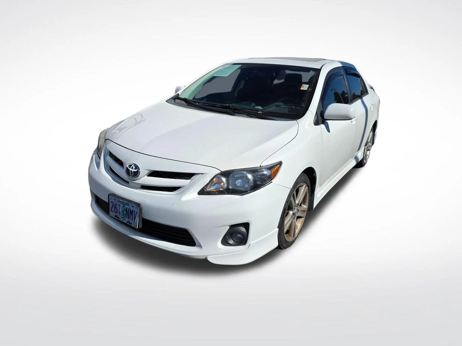 Used 2013 Super White Toyota S image 2