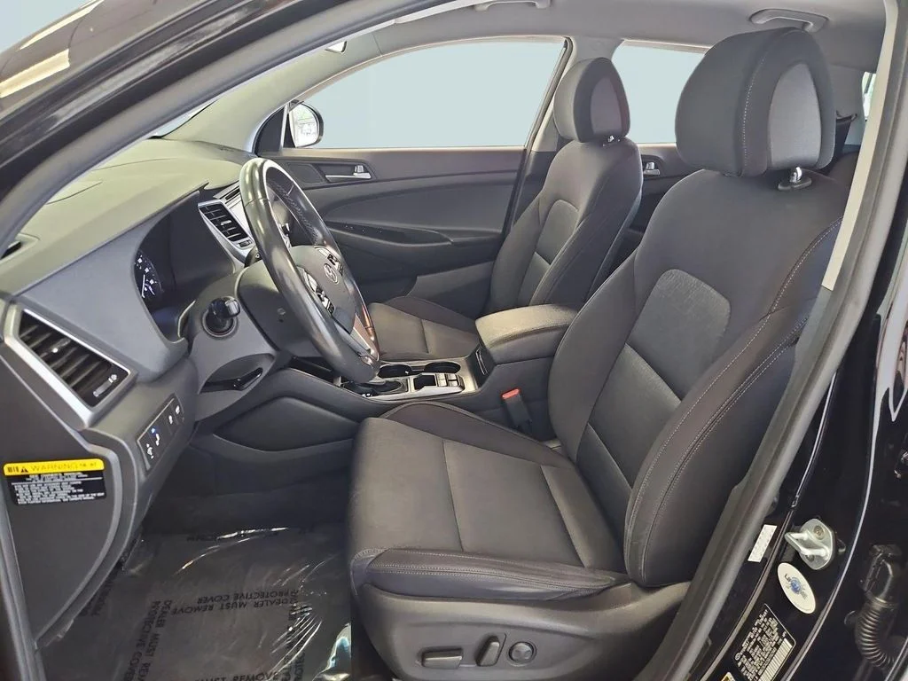 Used 2016 Ash Black Hyundai Sport image 21