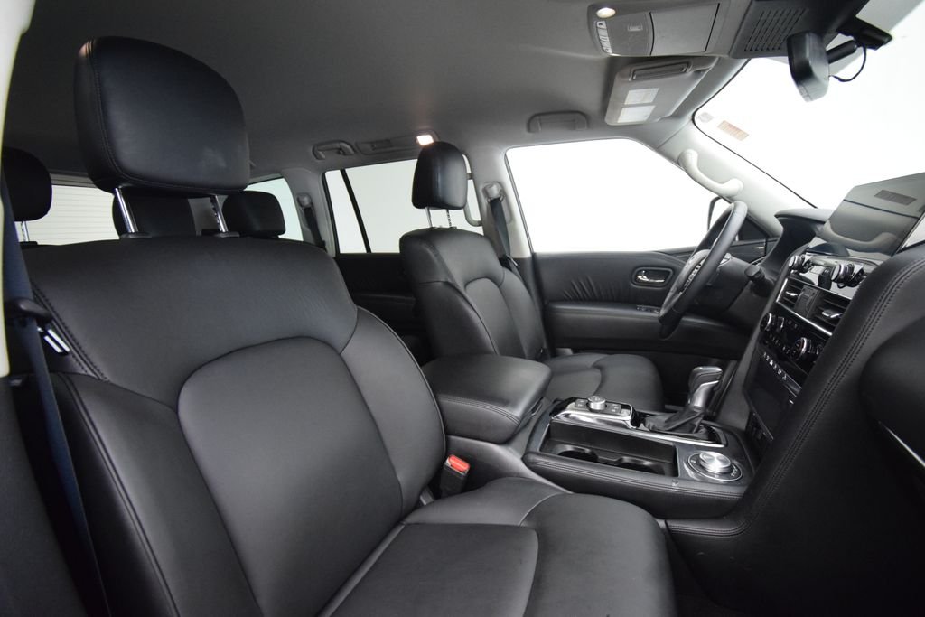 Used 2023 Gray Nissan SV image 14