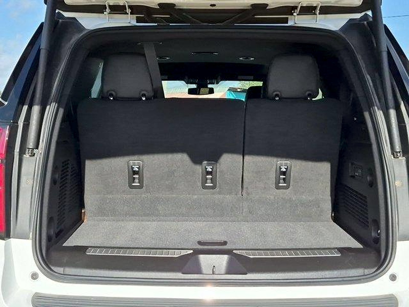 2022 Chevrolet Tahoe RST - Photo 25