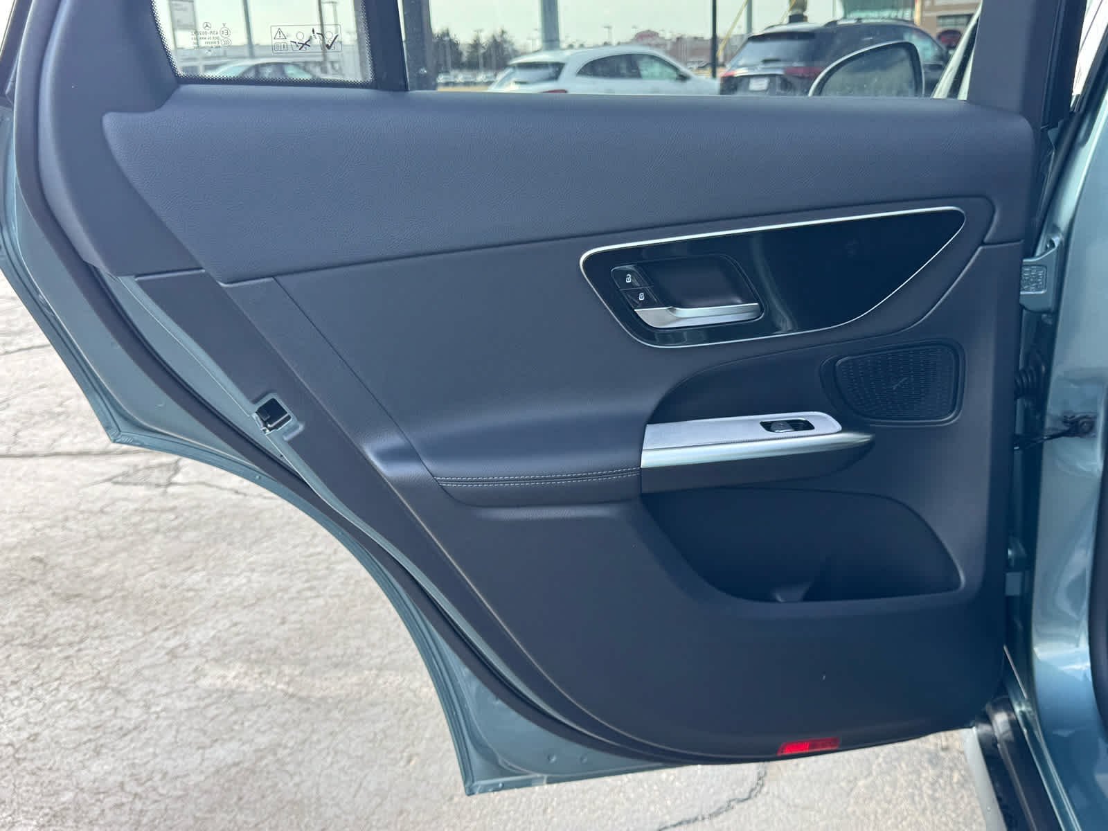 New 2026 Verde Silver Metallic Mercedes-Benz GLC 300 image 33