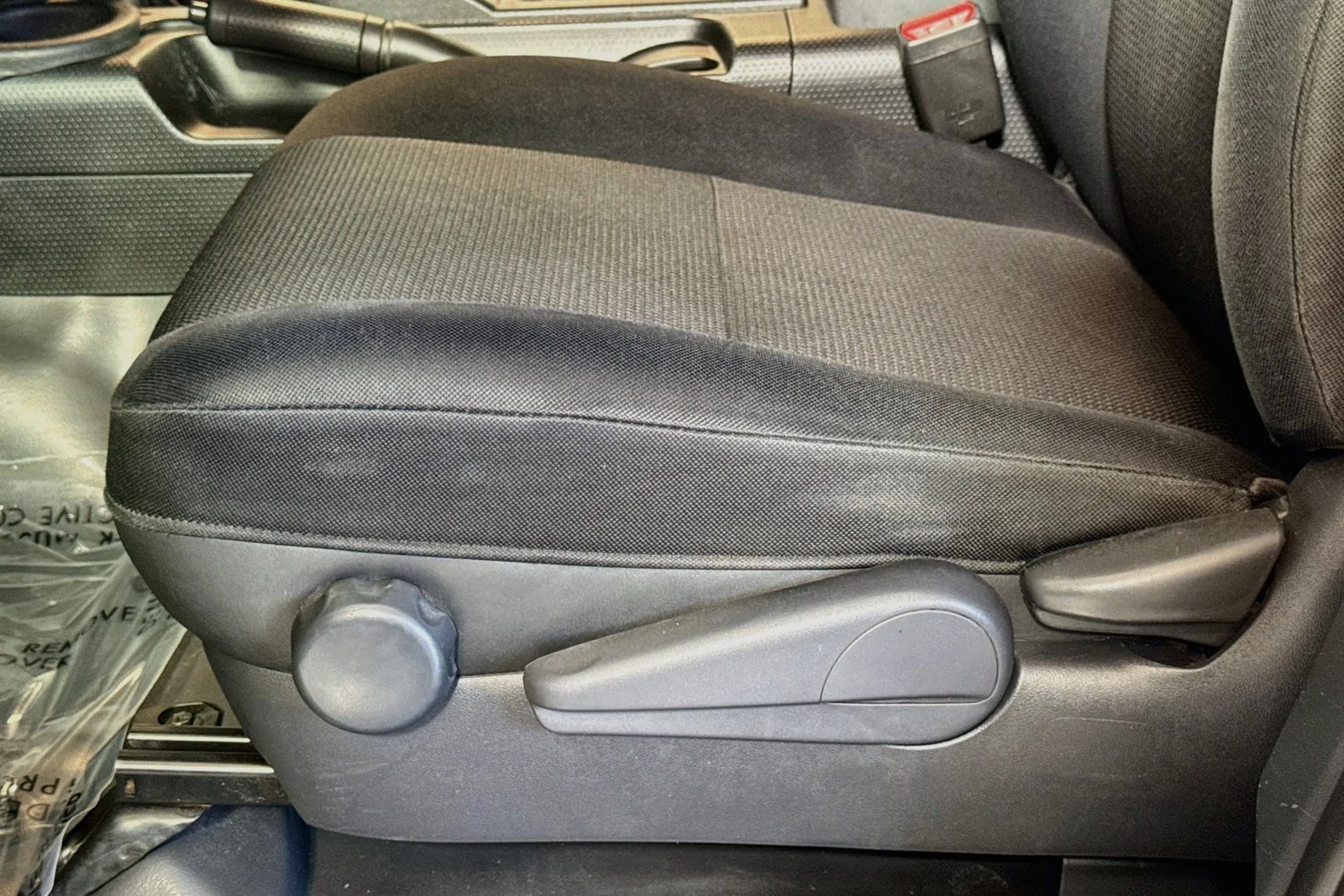Used 2014 Quicksand Toyota  image 17